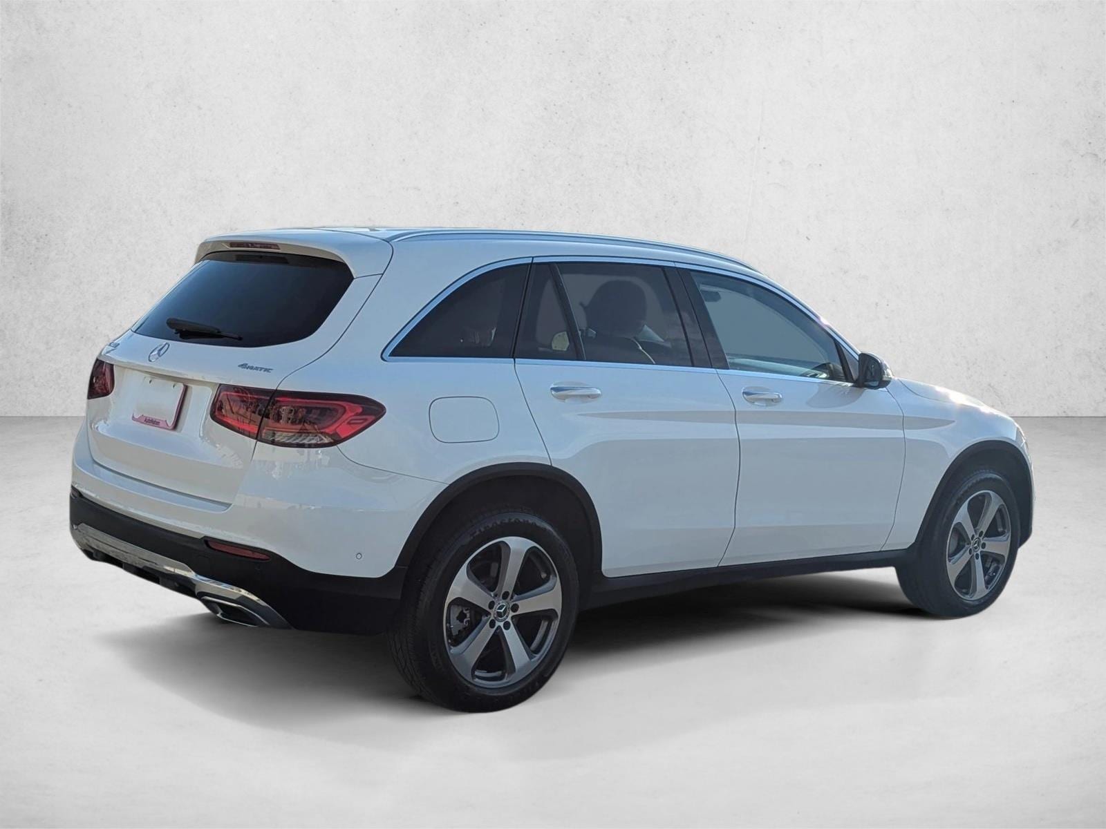 2022 Mercedes-Benz GLC 300 4MATIC photo 4