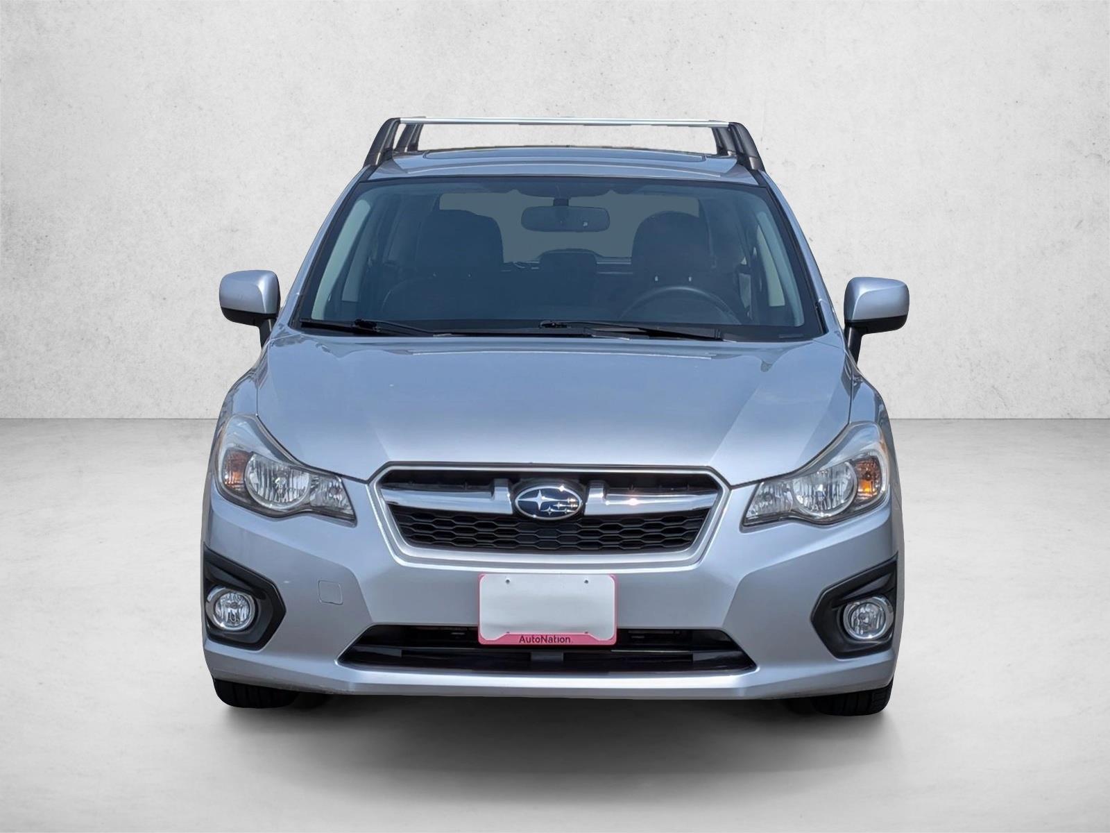 2013 Subaru Impreza 2.0i Limited w/Moonroof photo 2