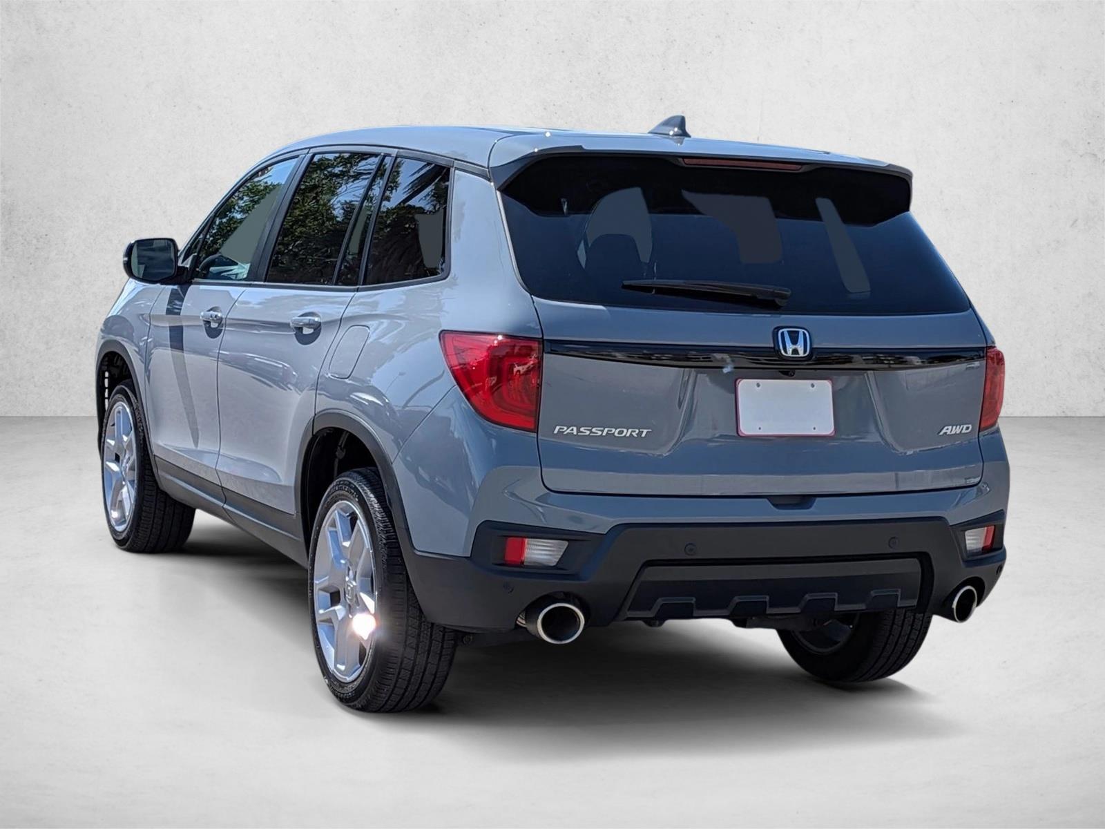 2024 Honda Passport EX-L photo 3