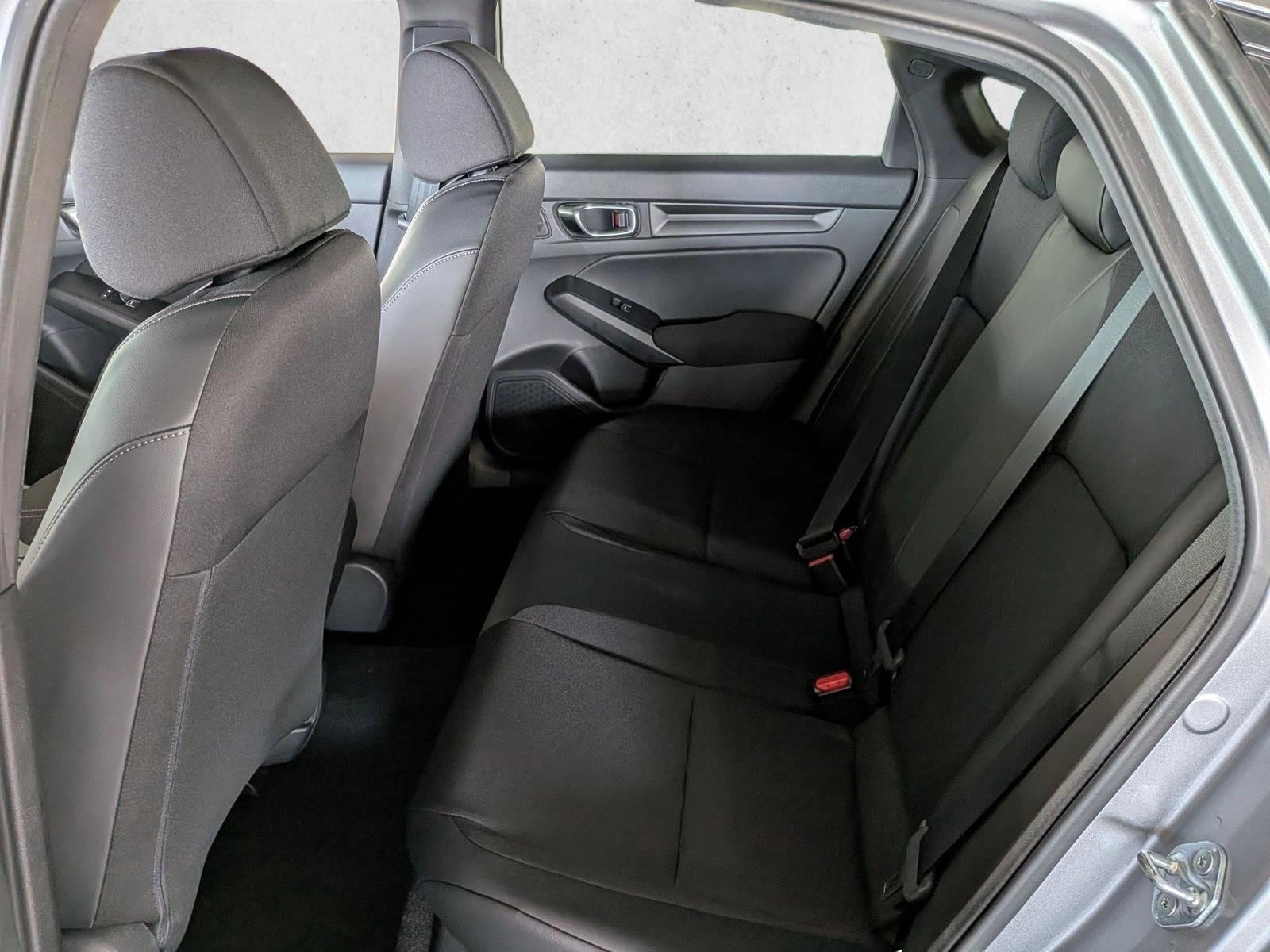 2026 Honda Civic Hatchback Sport - Photo 15