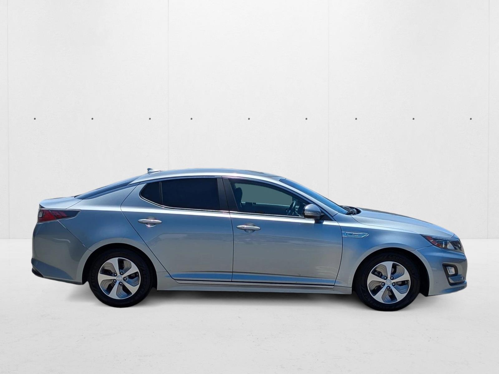 2015 Kia Optima Hybrid LX photo 4