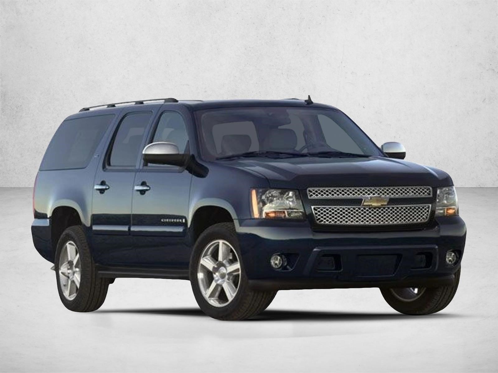 2008 Chevrolet Suburban LS's photo