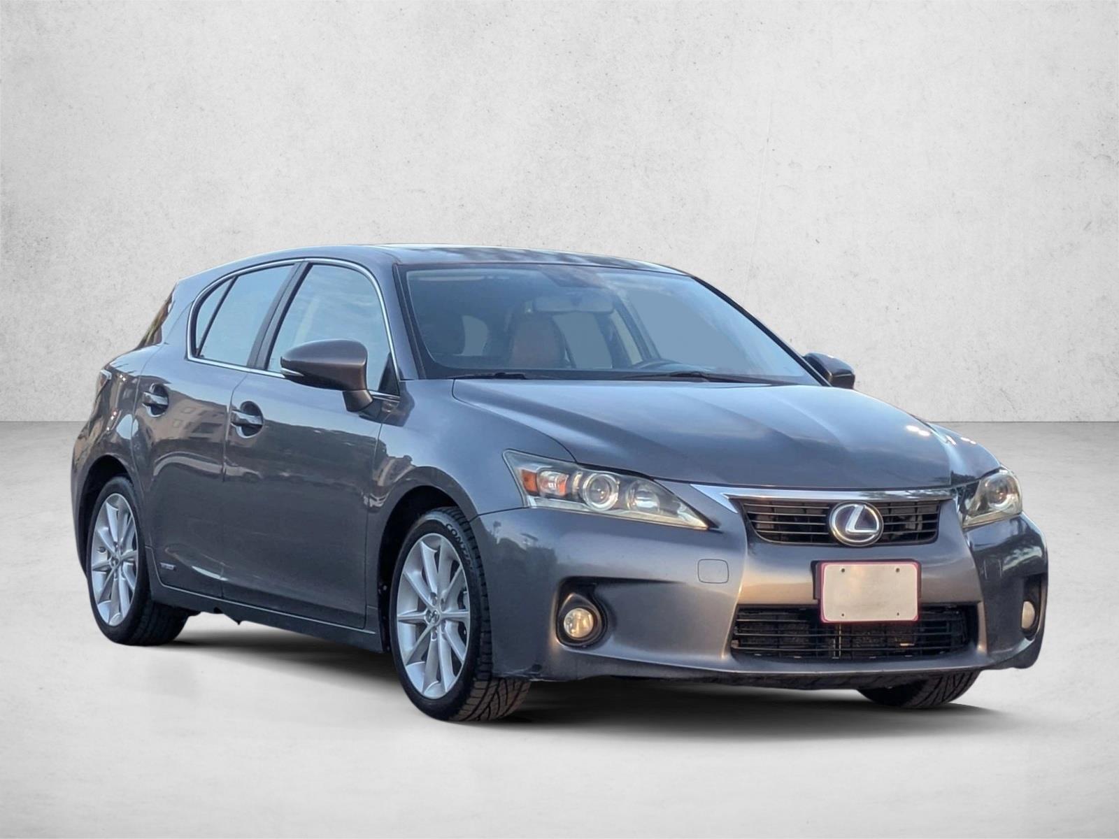 2012 Lexus CT 200h photo 3