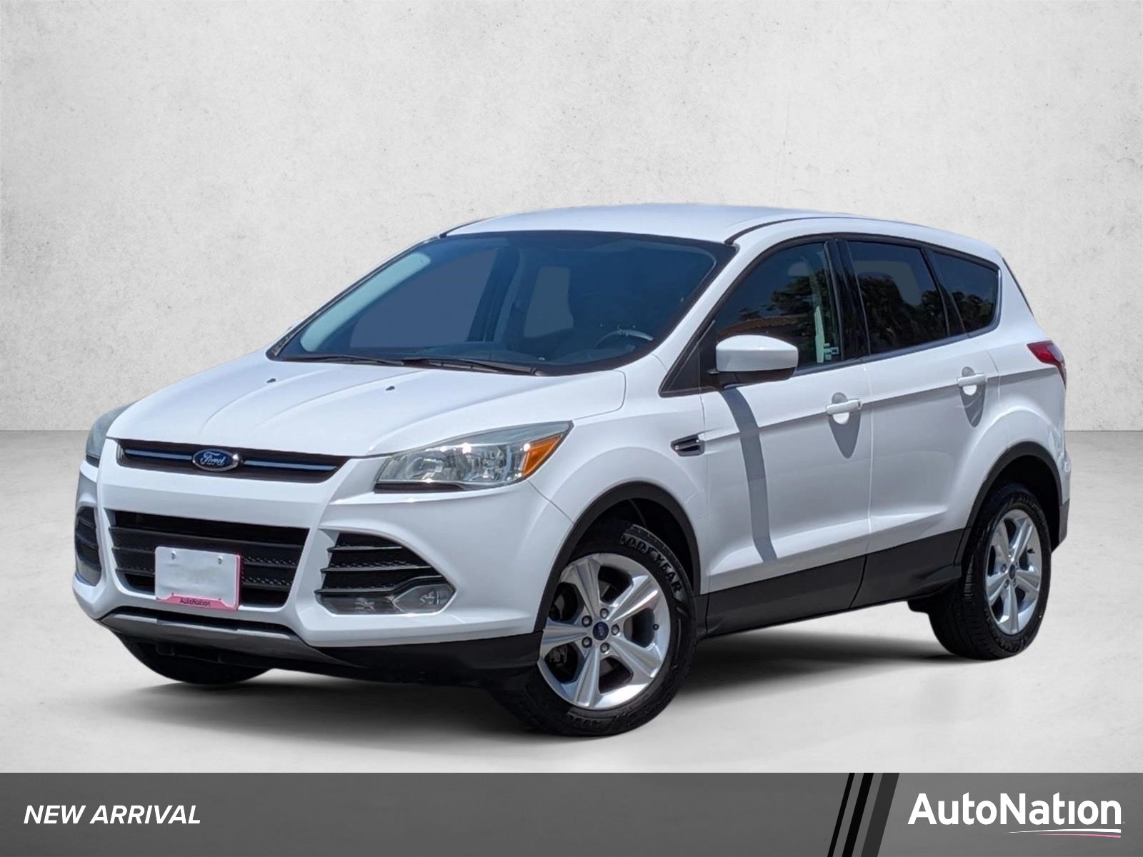 2015 Ford Escape SE's photo