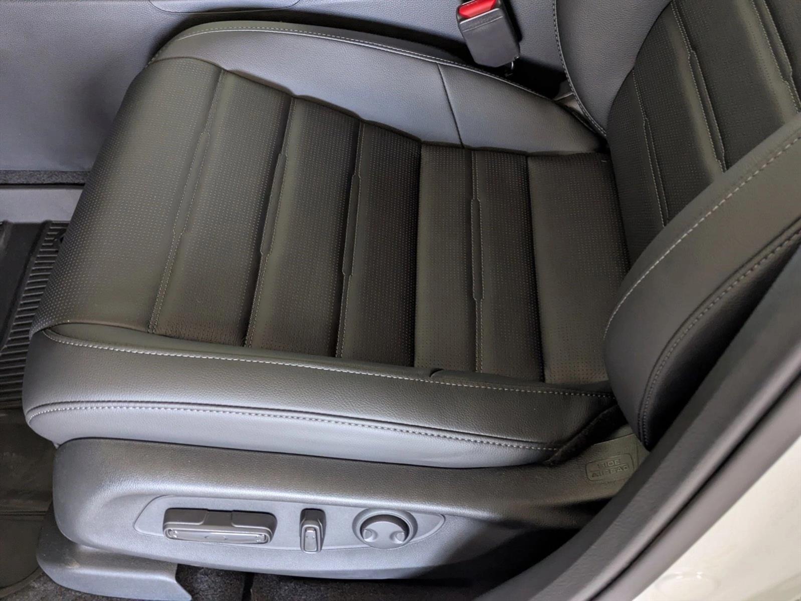 2026 Honda CR-V EX-L photo 4