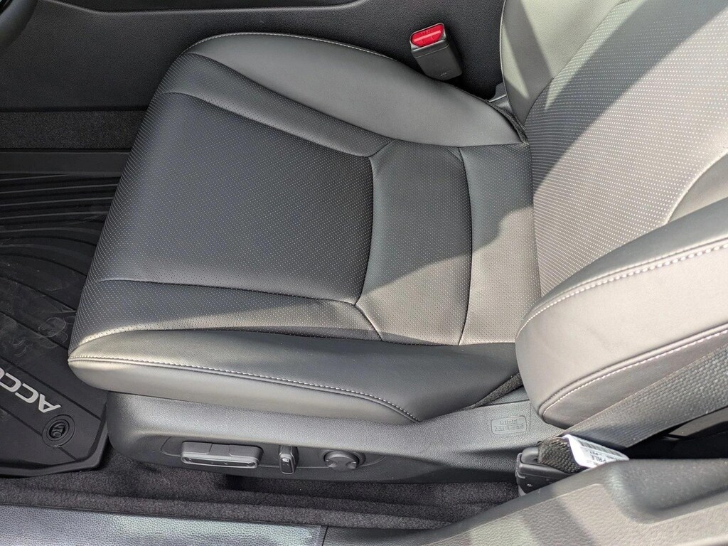 New 2025 Honda Accord Hybrid Sport-L Sedan