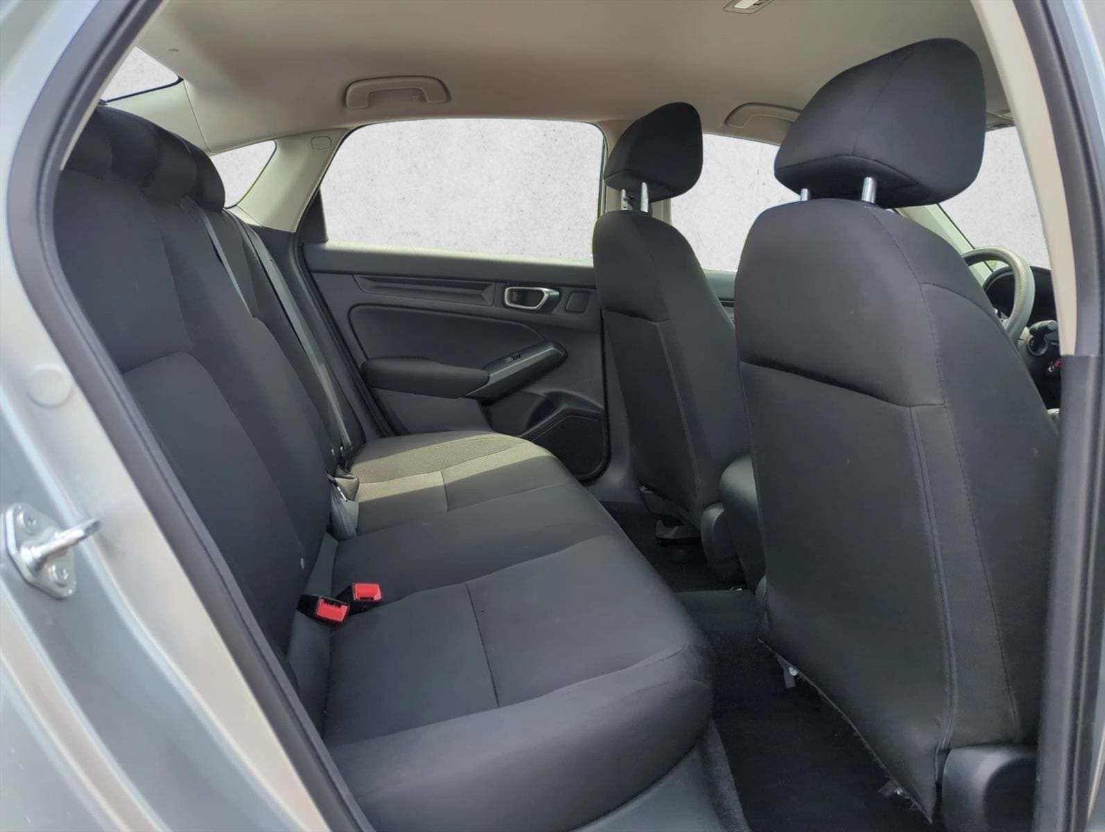 2025 Honda Civic LX - Photo 16