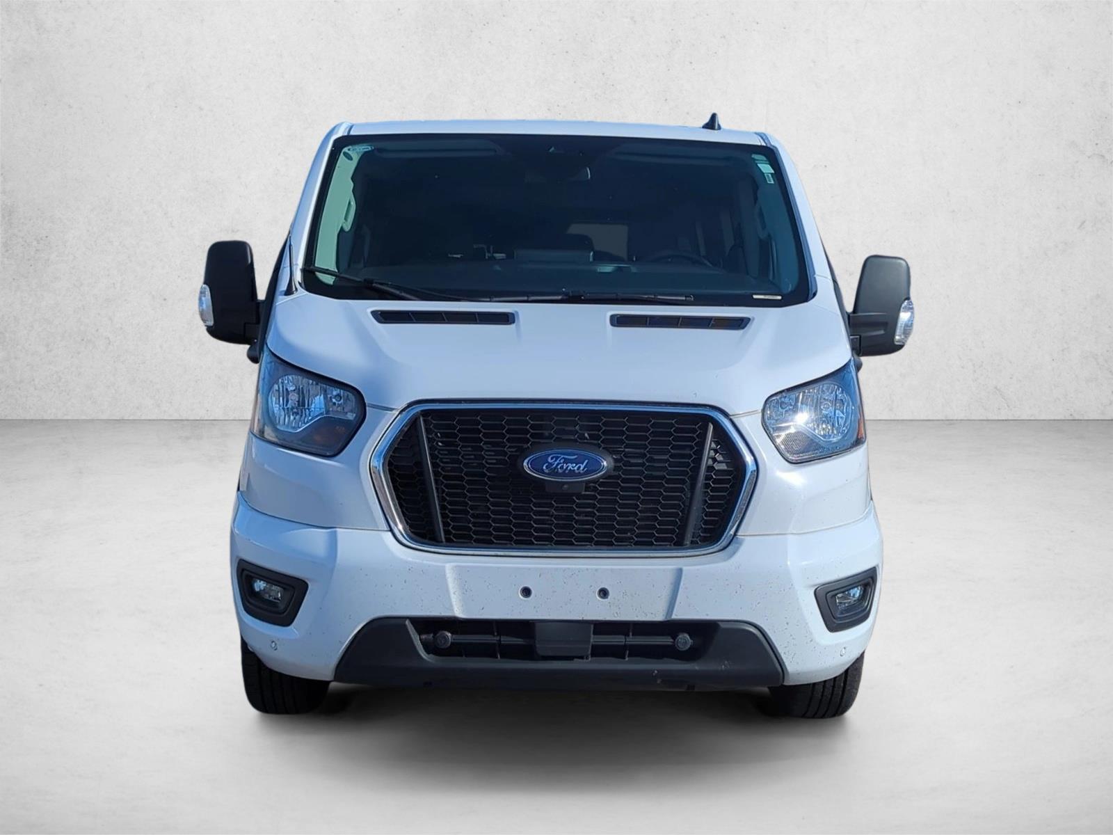 2023 Ford Transit photo 2