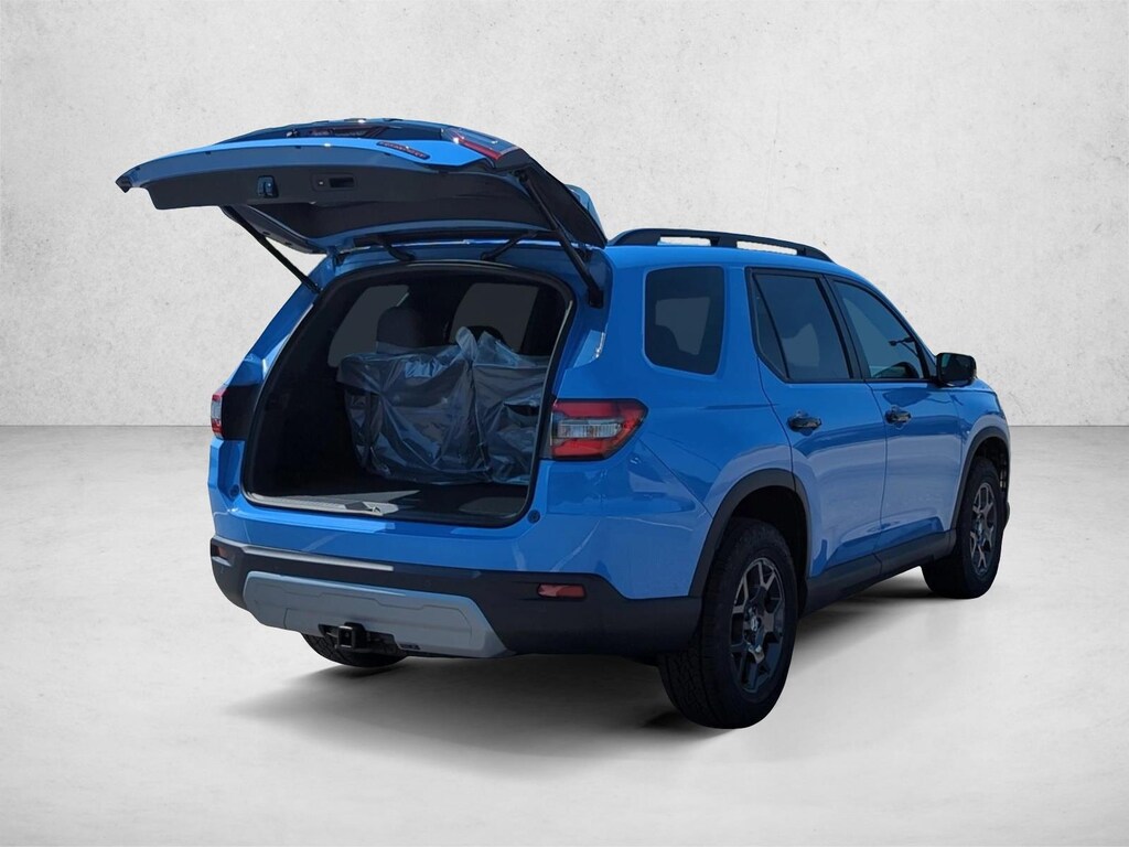 New 2025 Honda Pilot TrailSport SUV