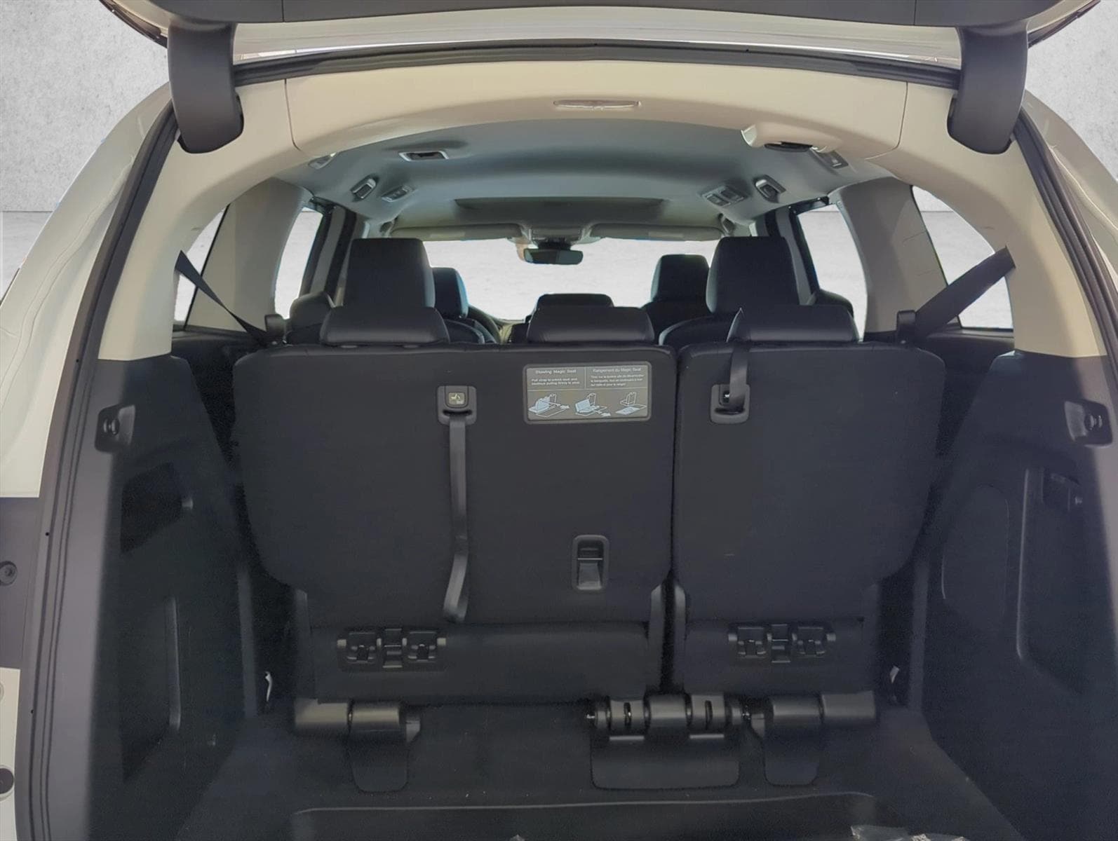 2026 Honda Odyssey EX-L - Photo 8