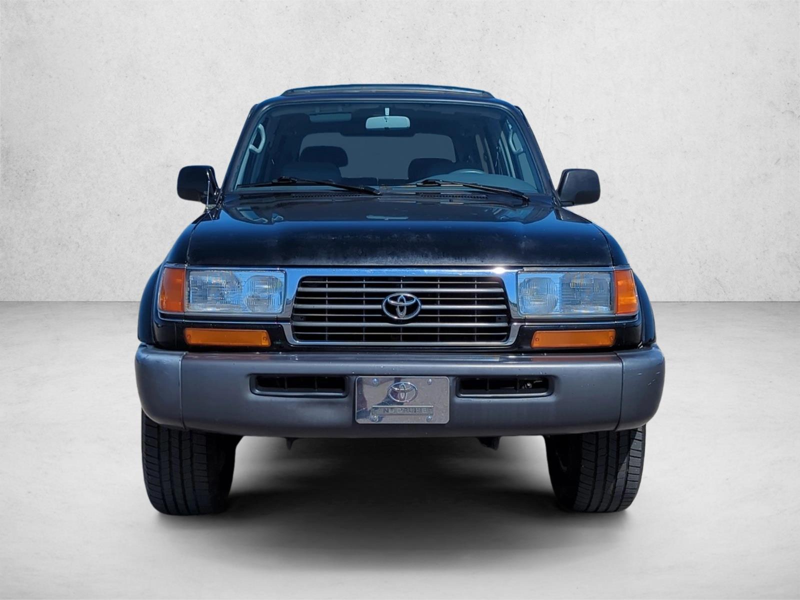 1997 Toyota Land Cruiser Base photo 2