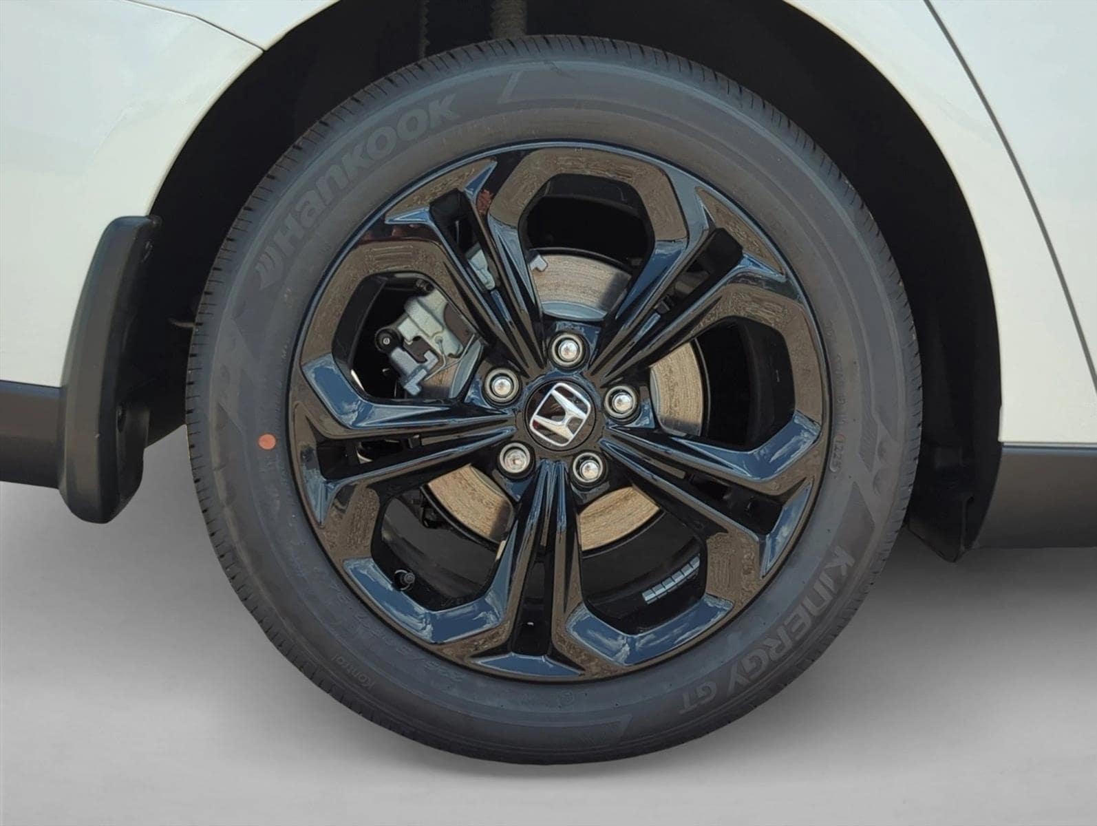 2025 Honda Accord SE - Photo 10