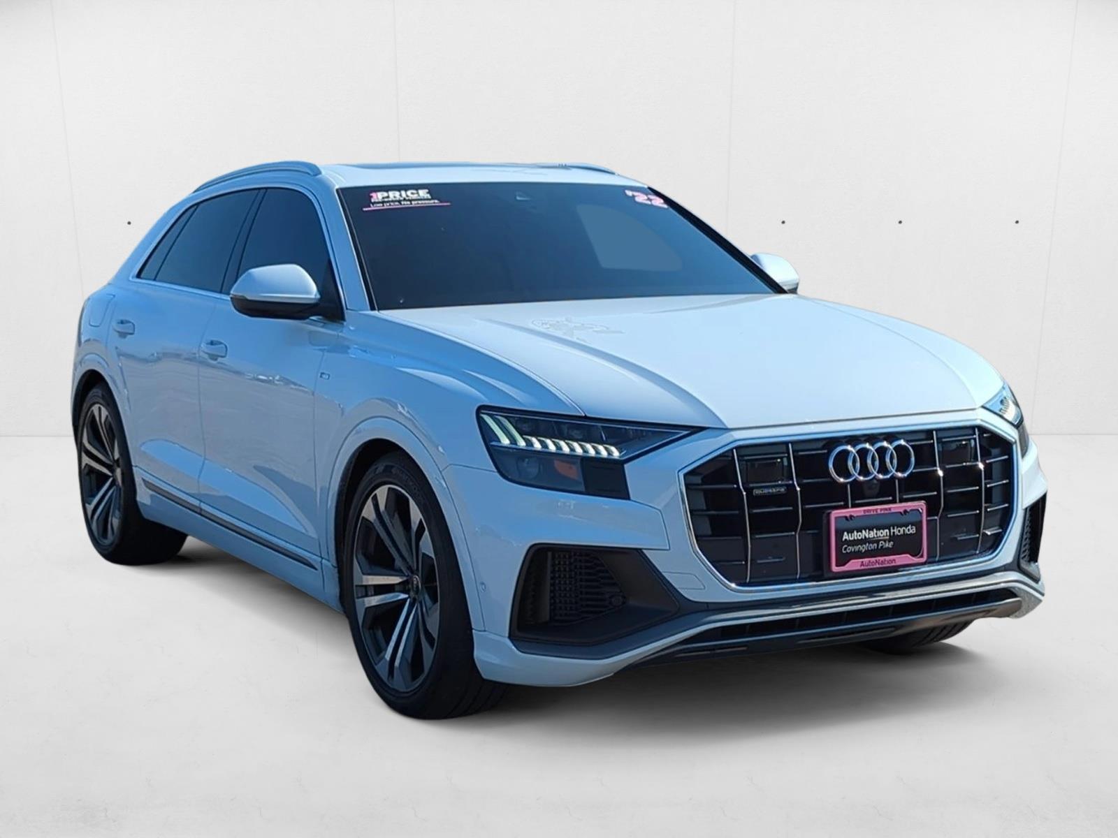 2022 Audi Q8 55 Prestige photo 3