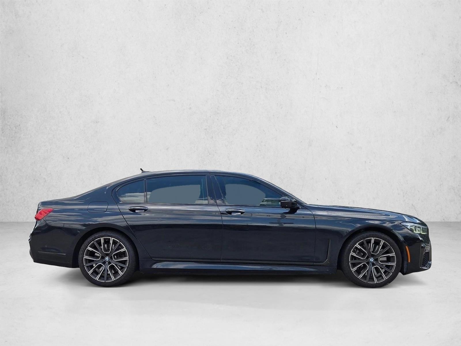 2022 Bmw 750i xDrive Sedan photo 4