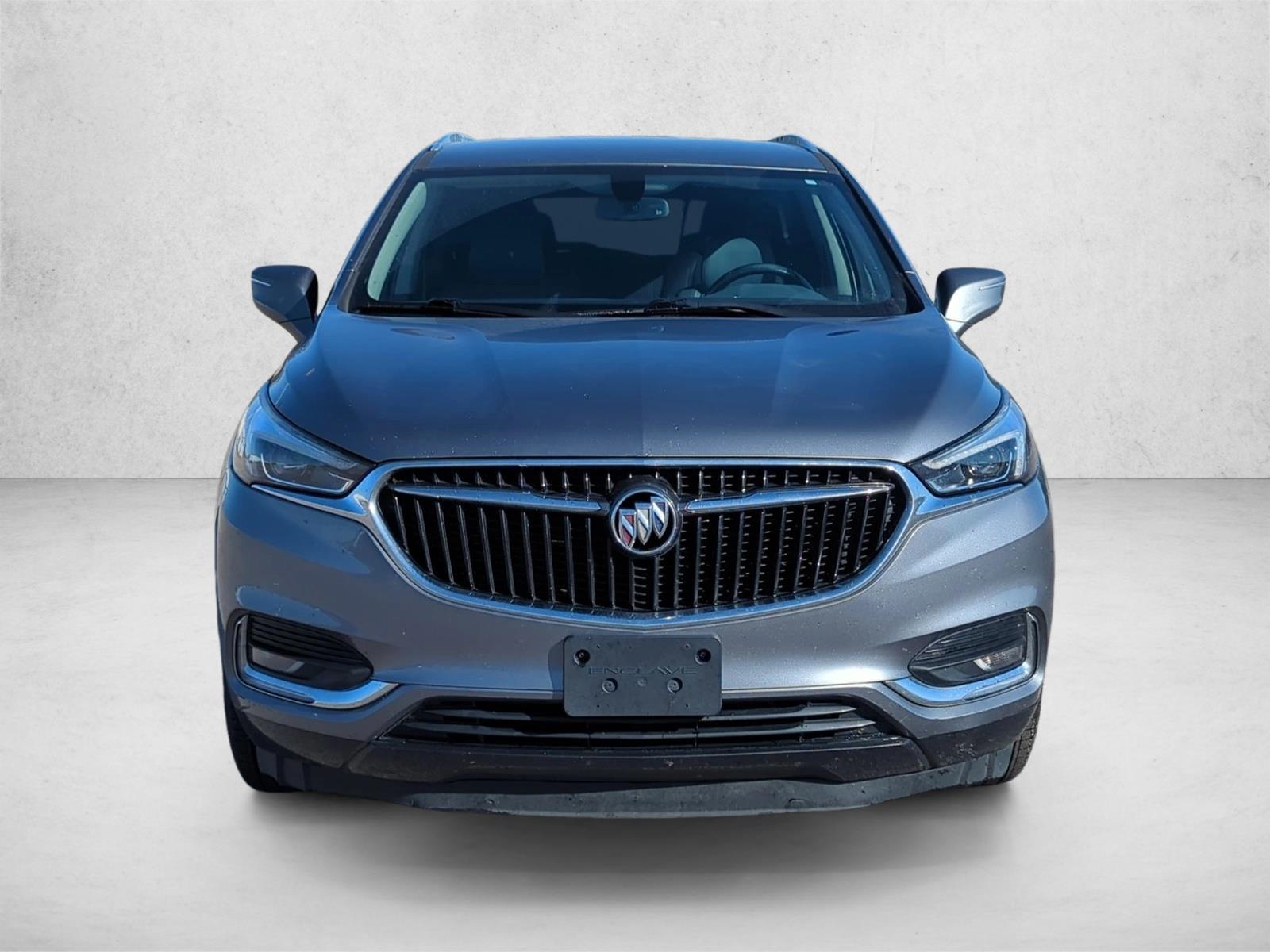 2019 Buick Enclave Essence photo 2