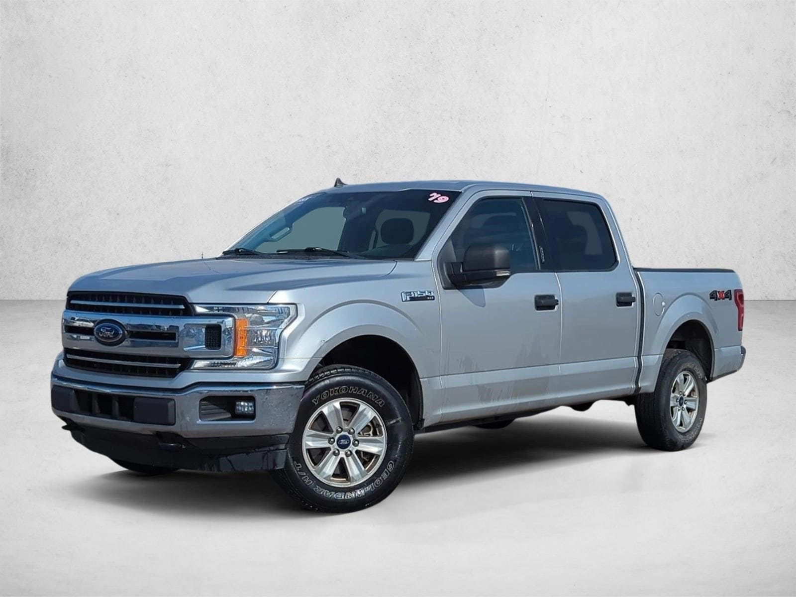 2019 Ford F-150 XLT's photo