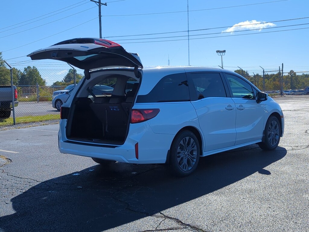 New 2026 Honda Odyssey Touring Van Passenger