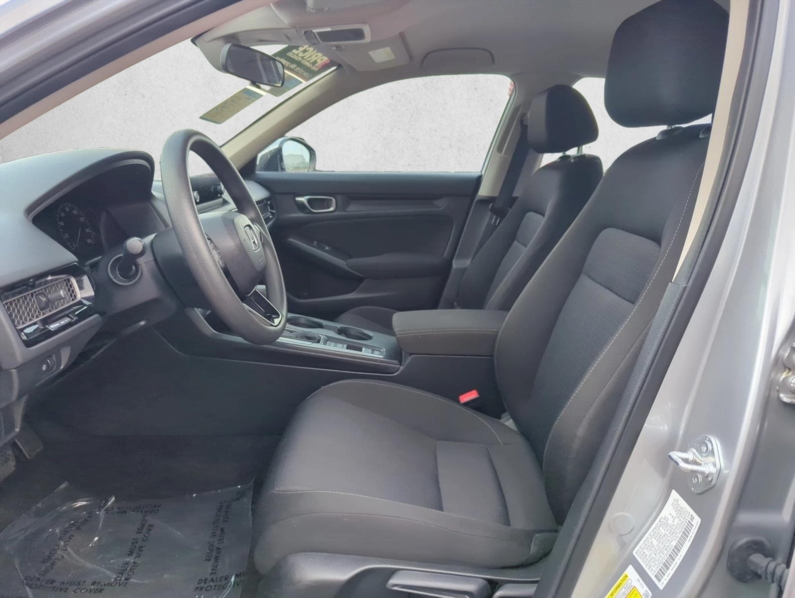 2025 Honda Civic LX - Photo 12