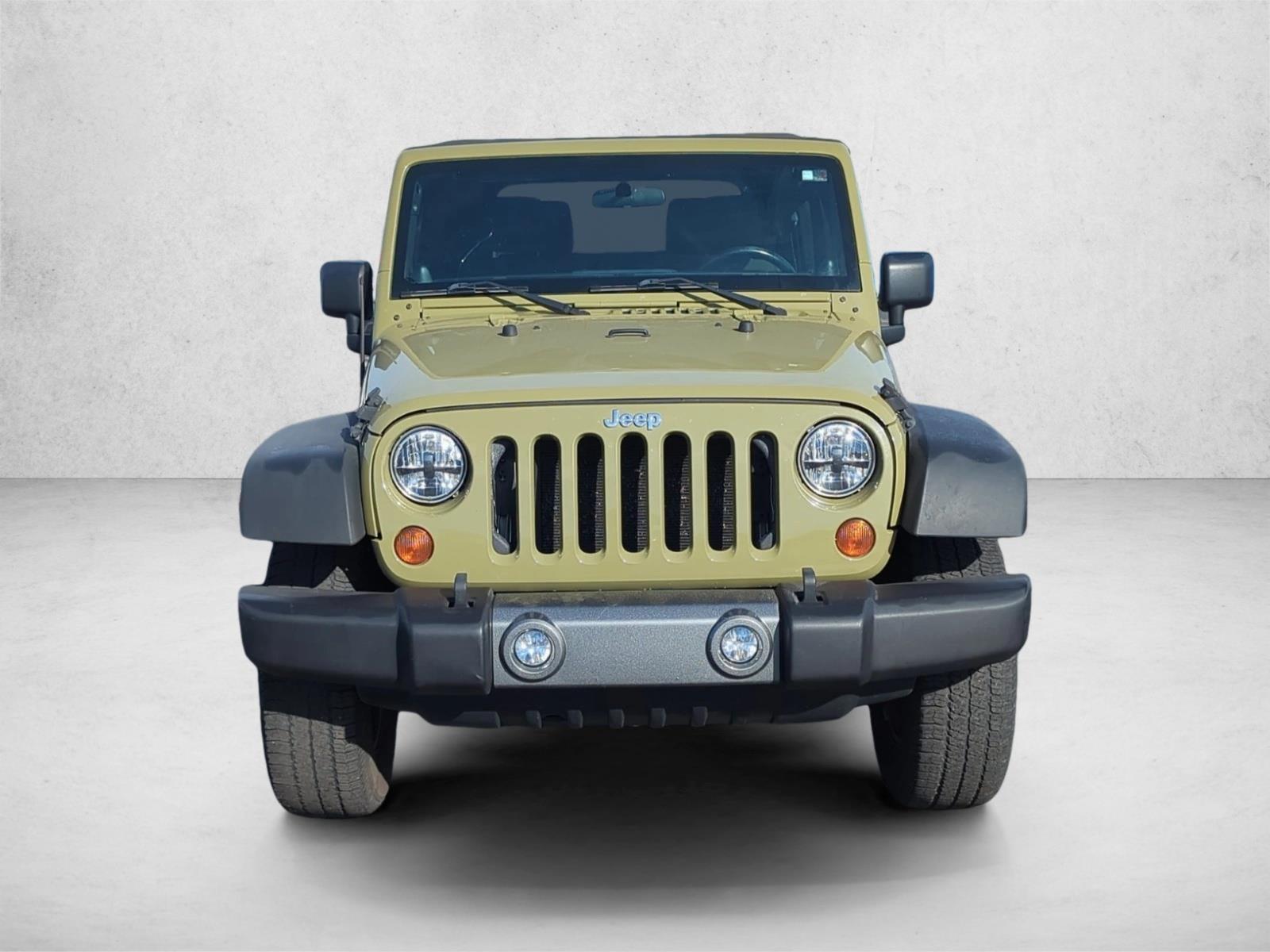 2013 Jeep Wrangler Sport photo 2