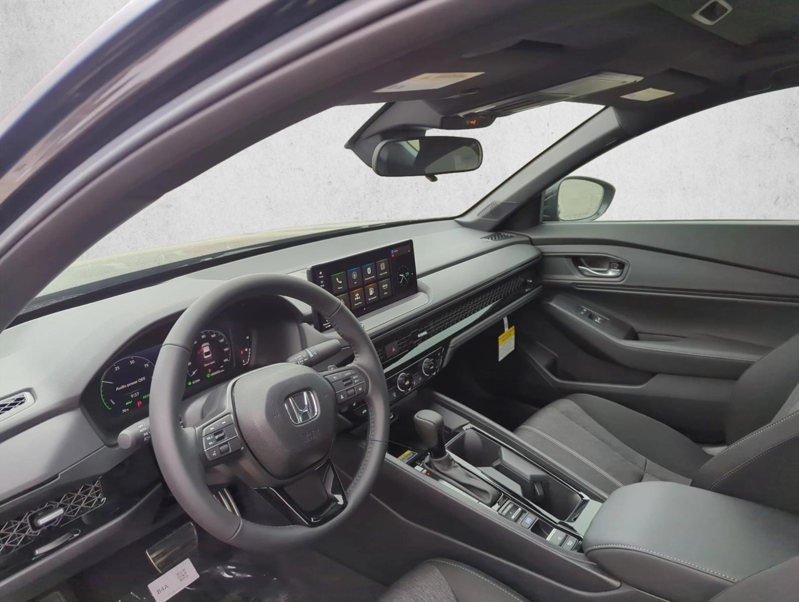 2025 Honda Accord Hybrid Sport photo 3