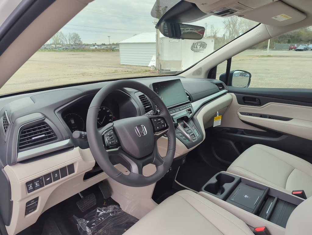 New 2026 Honda Odyssey EX-L Van Passenger