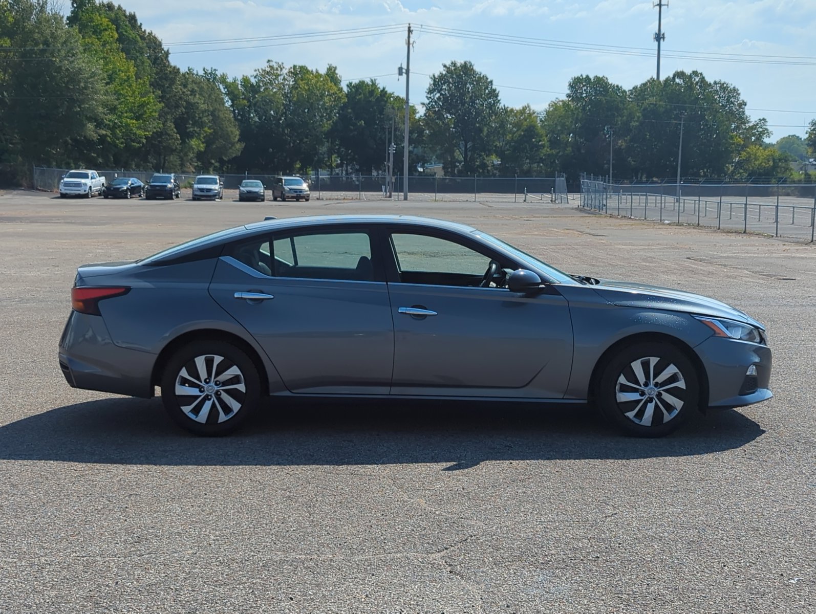 2020 Nissan Altima 2.5 S photo 4