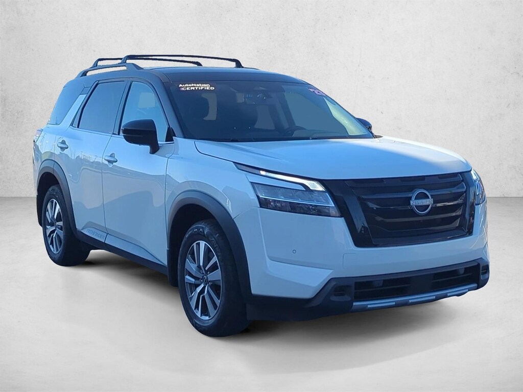 Used 2023 Nissan Pathfinder SL SUV