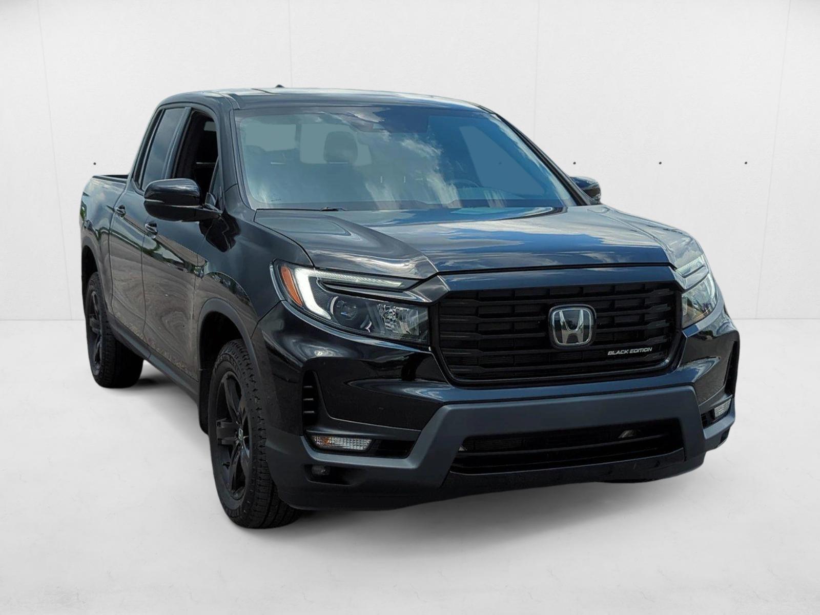 2022 Honda Ridgeline Black Edition photo 3