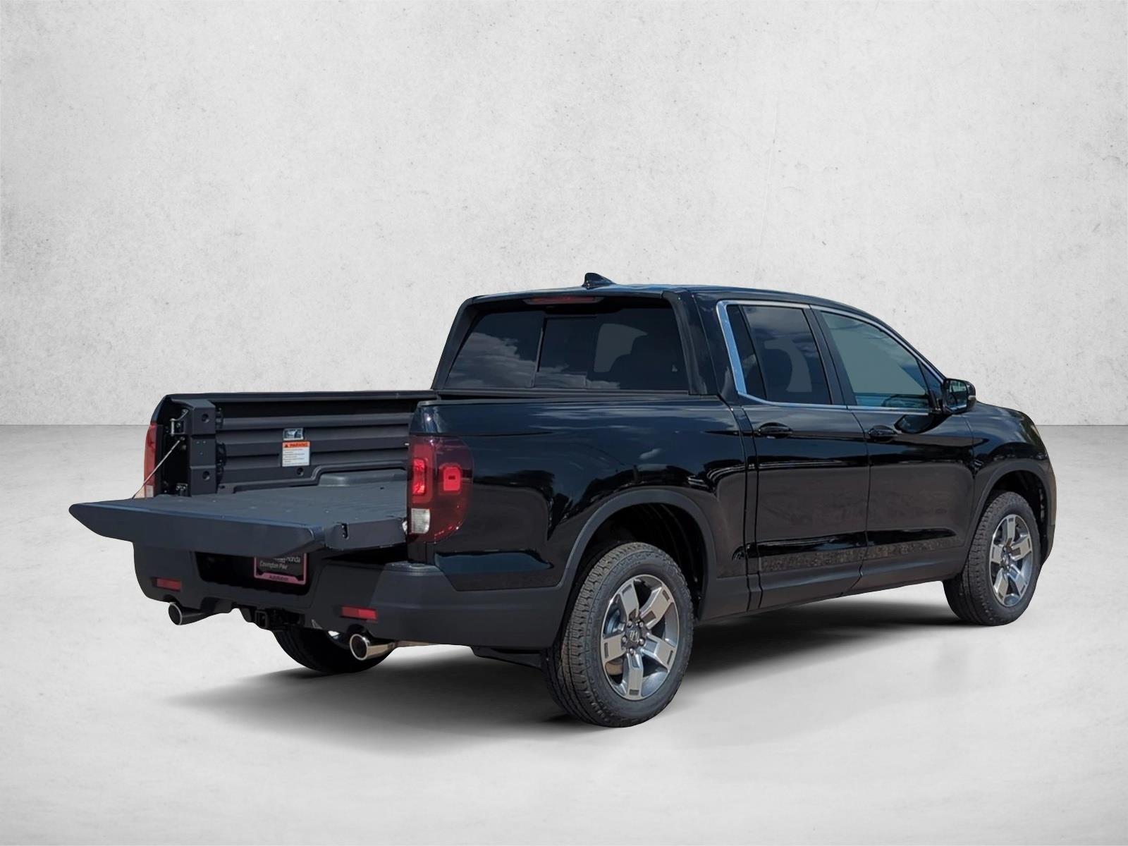 New 2026 Honda Ridgeline RTL Truck Crew Cab