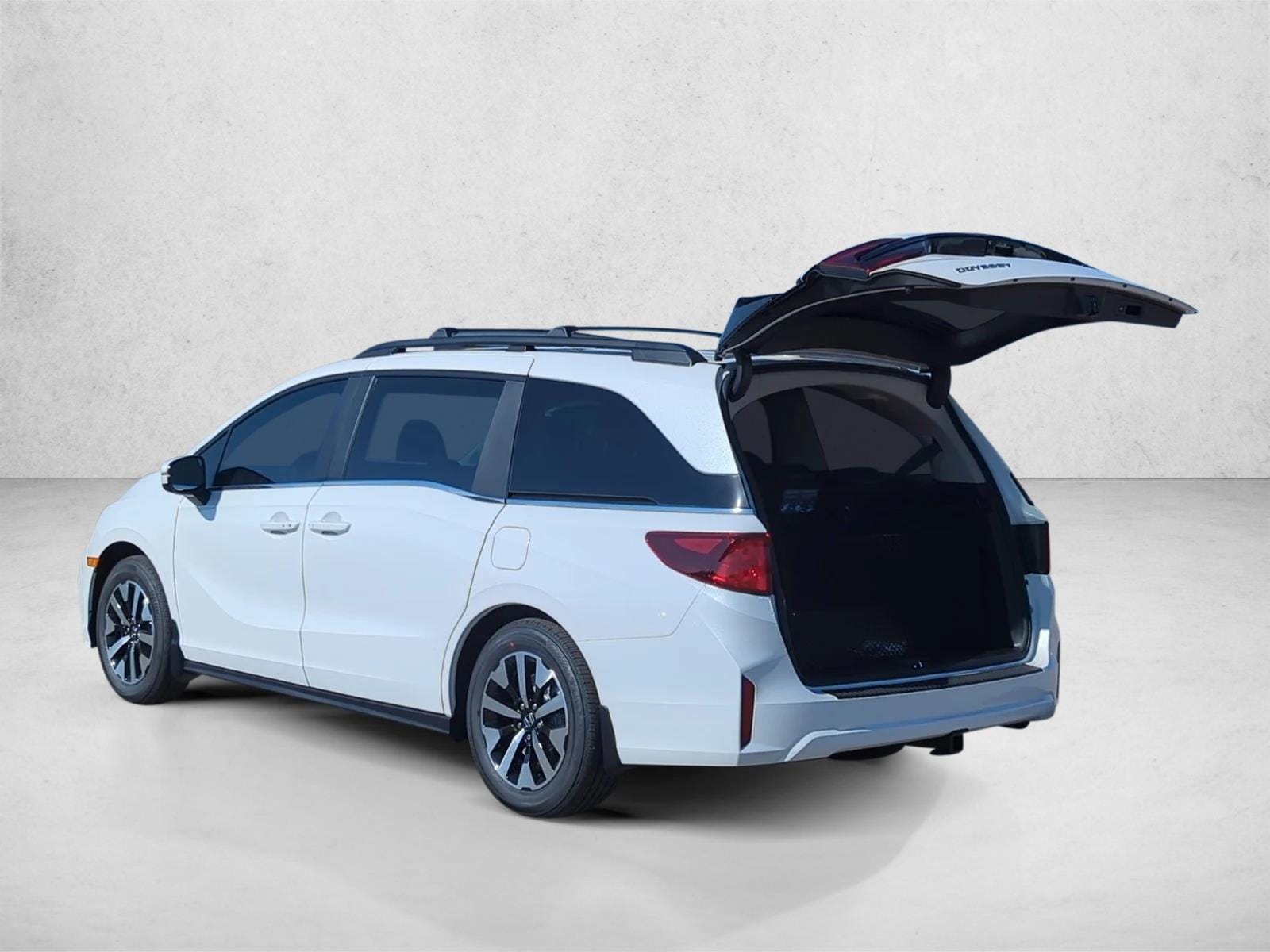 2026 Honda Odyssey EX-L - Photo 9