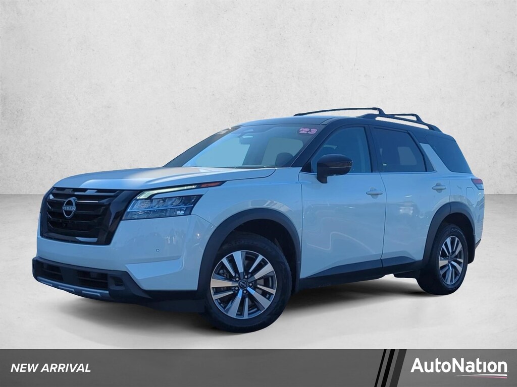 Used 2023 Nissan Pathfinder SL SUV