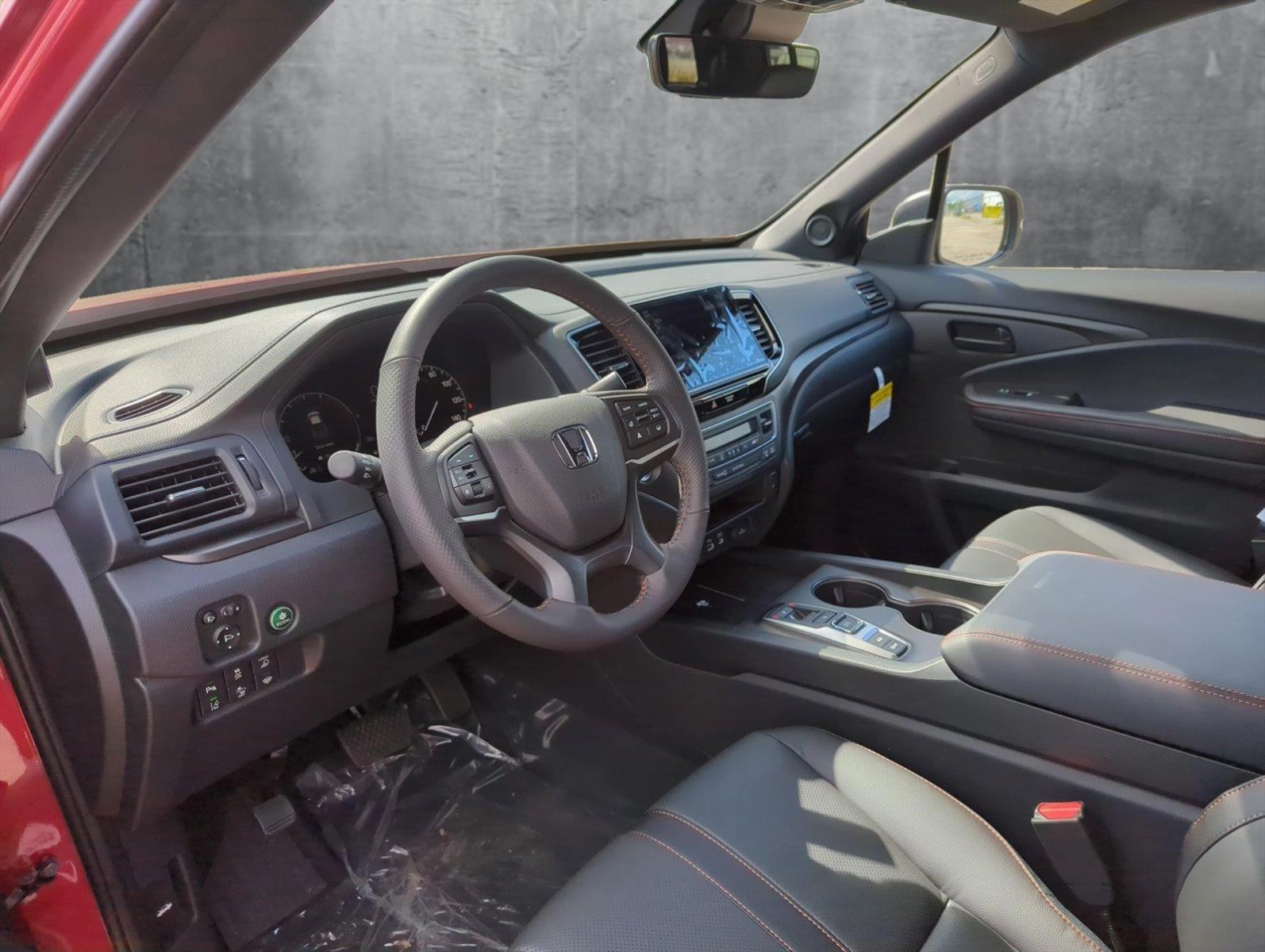 2025 Honda Ridgeline TrailSport photo 3