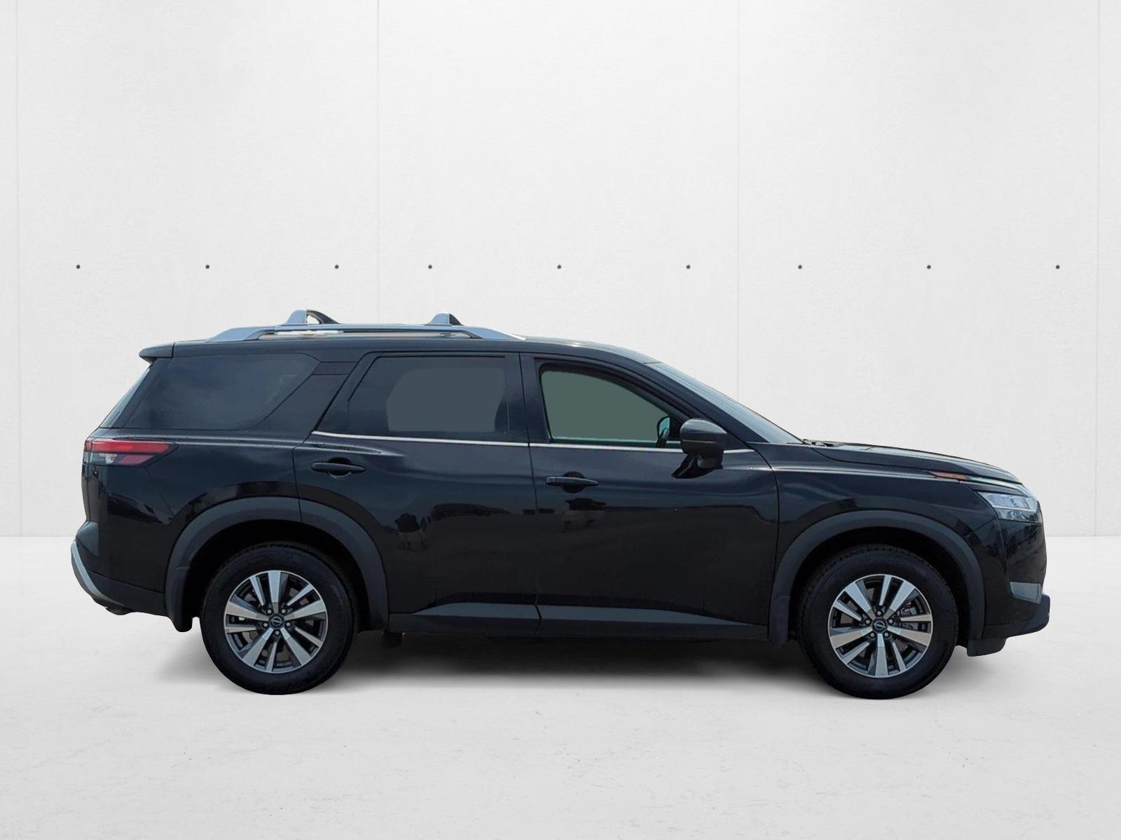 2024 Nissan Pathfinder SL 4x4 photo 4