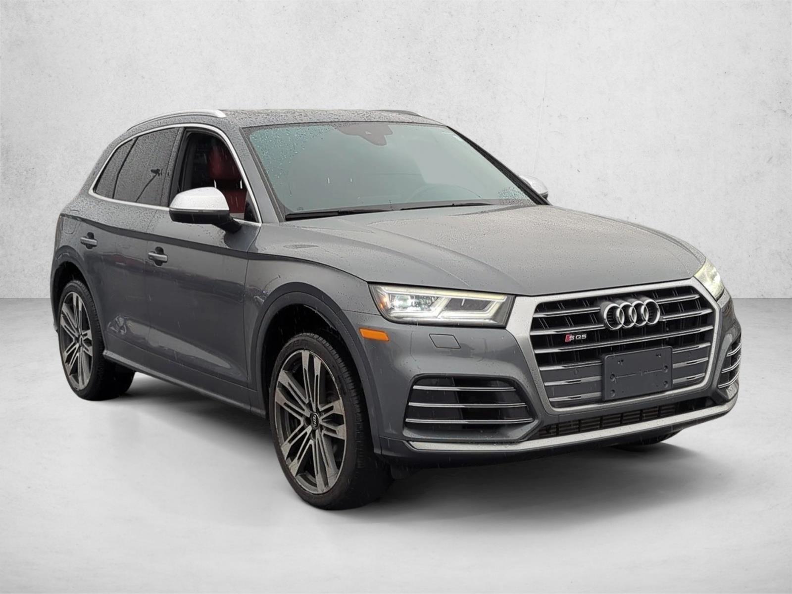 2018 Audi SQ5 Premium Plus photo 3