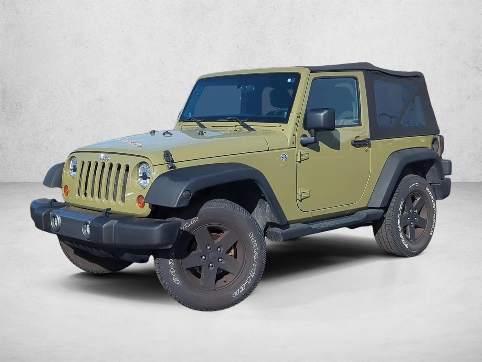 2013 Jeep Wrangler Sport's photo