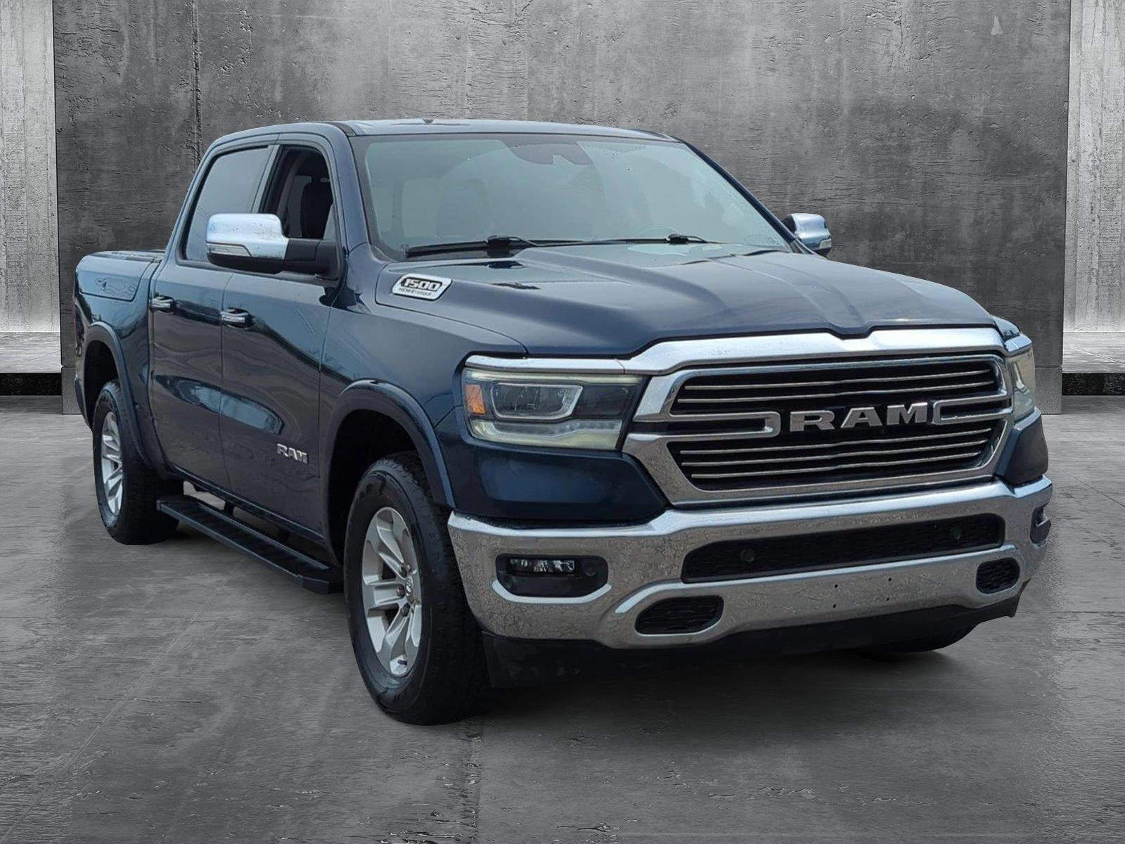 2022 Ram 1500 Laramie photo 3