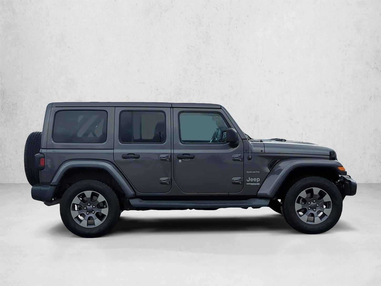2019 Jeep Wrangler Unlimited Sahara photo 4