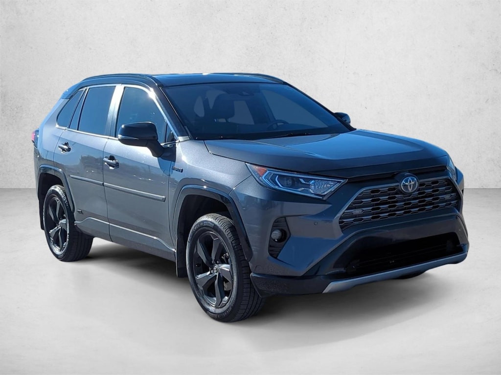 Used 2020 Toyota RAV4 Hybrid XSE SUV