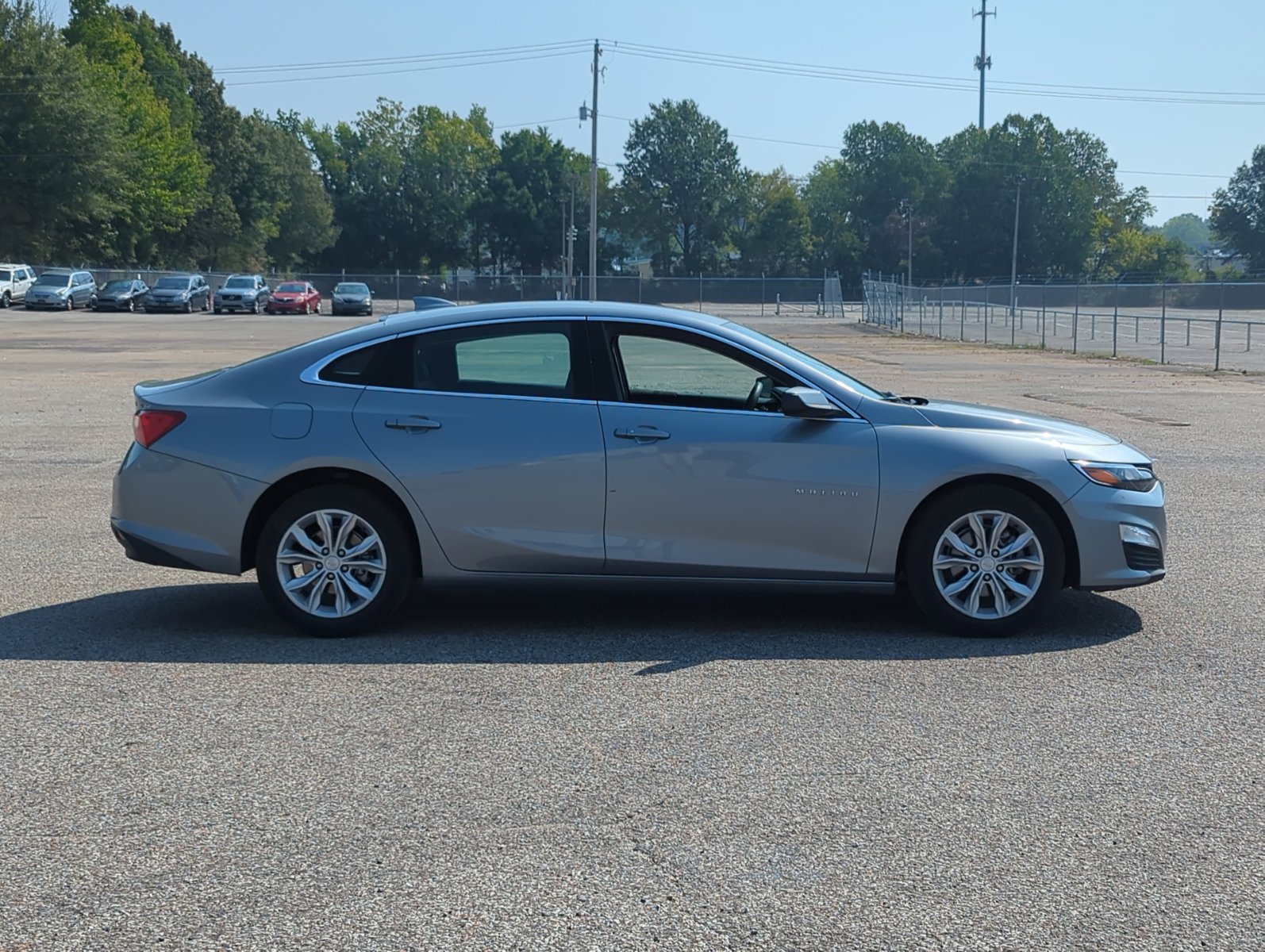 2024 Chevrolet Malibu 1LT photo 4