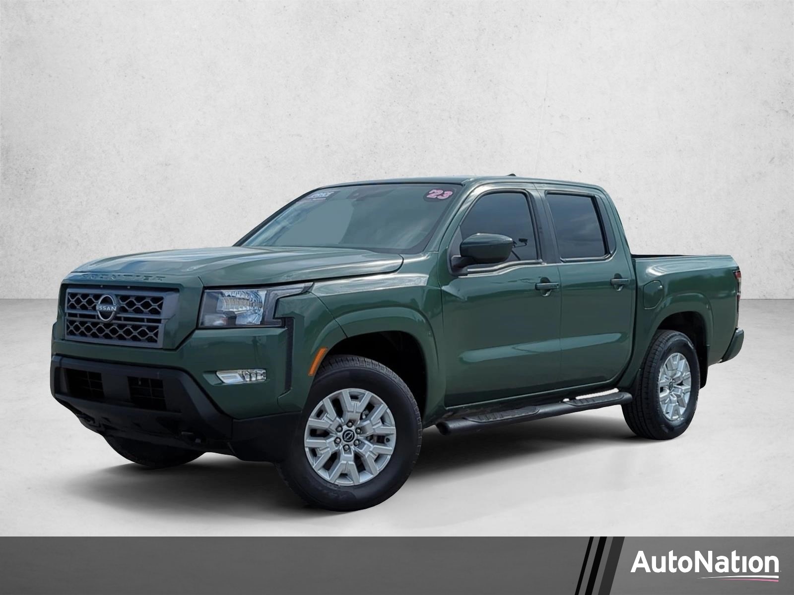 2023 Nissan Frontier SV Crew Cab 4X4 SWB's photo