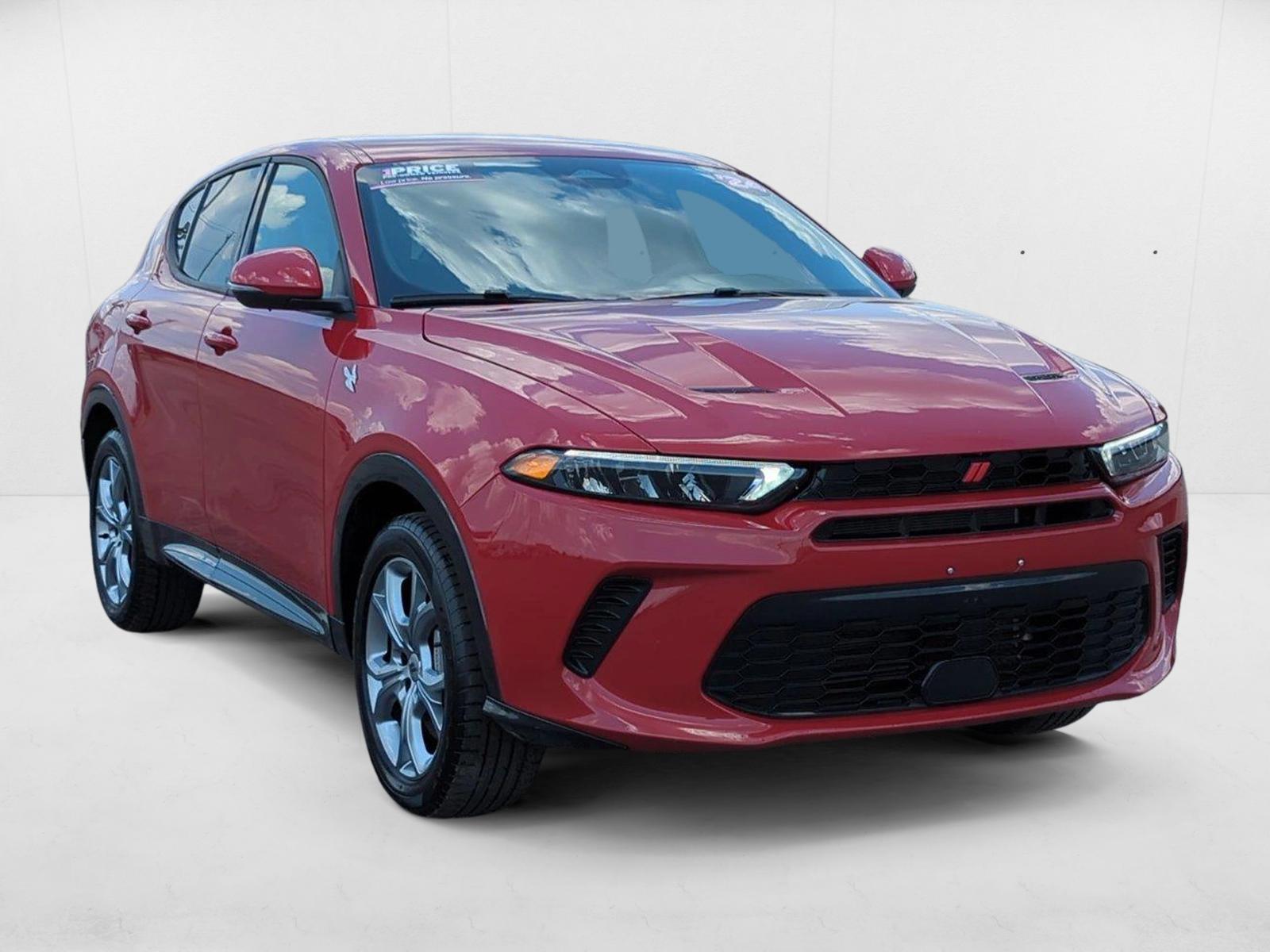 2024 Dodge Hornet R/T photo 3