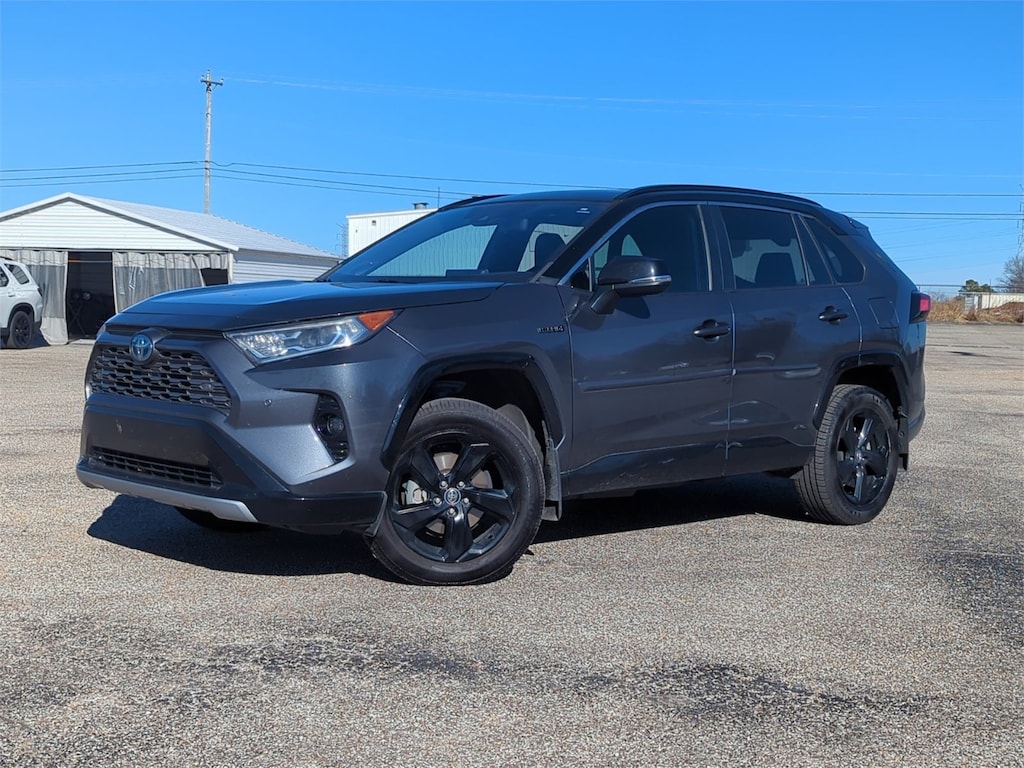 Used 2020 Toyota RAV4 Hybrid XSE SUV