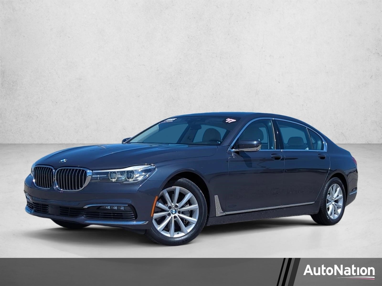 2017 BMW 7 Series 740i's photo