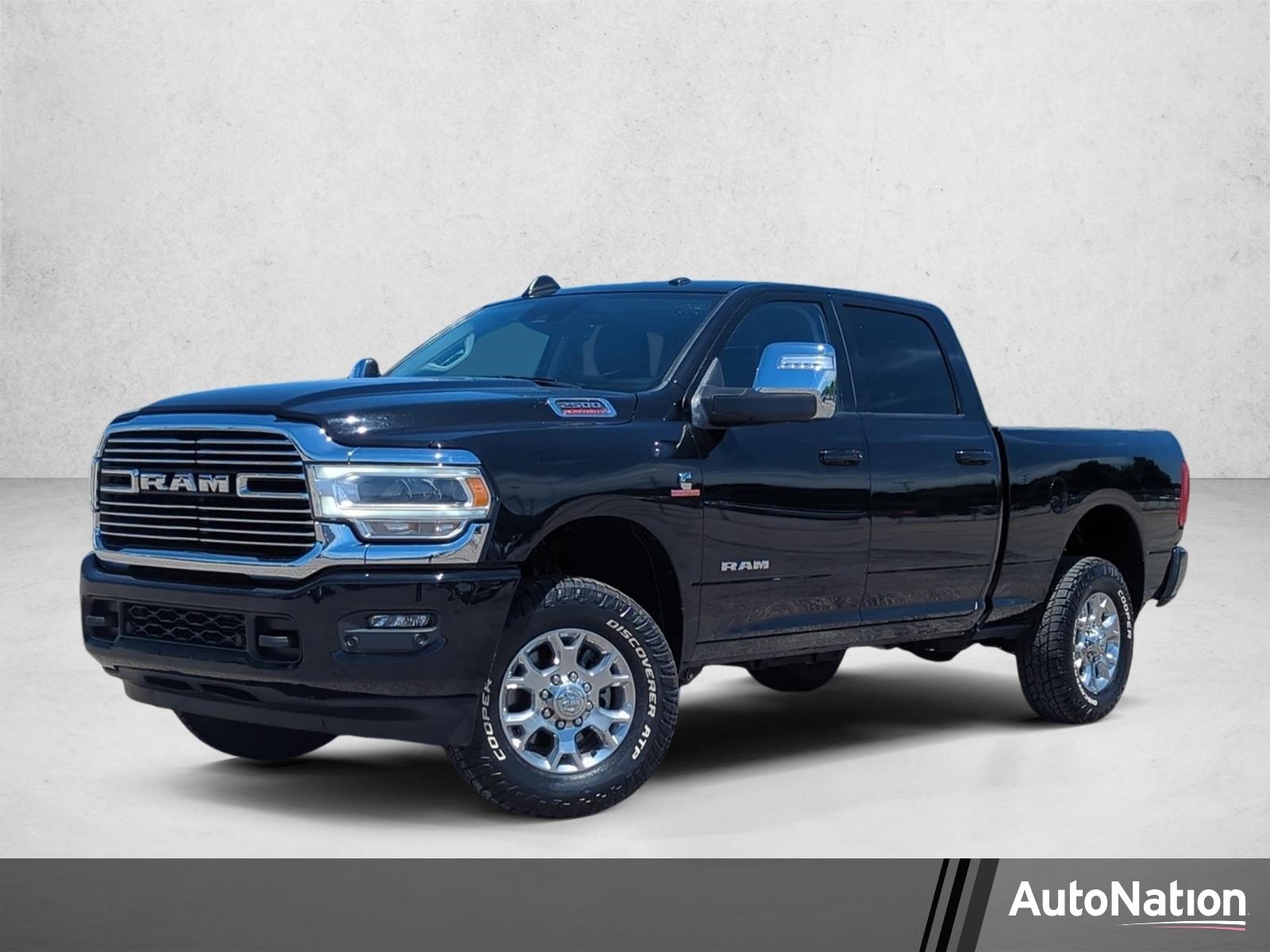 2024 RAM 2500 Laramie 4X4 Crew Cab SWB's photo