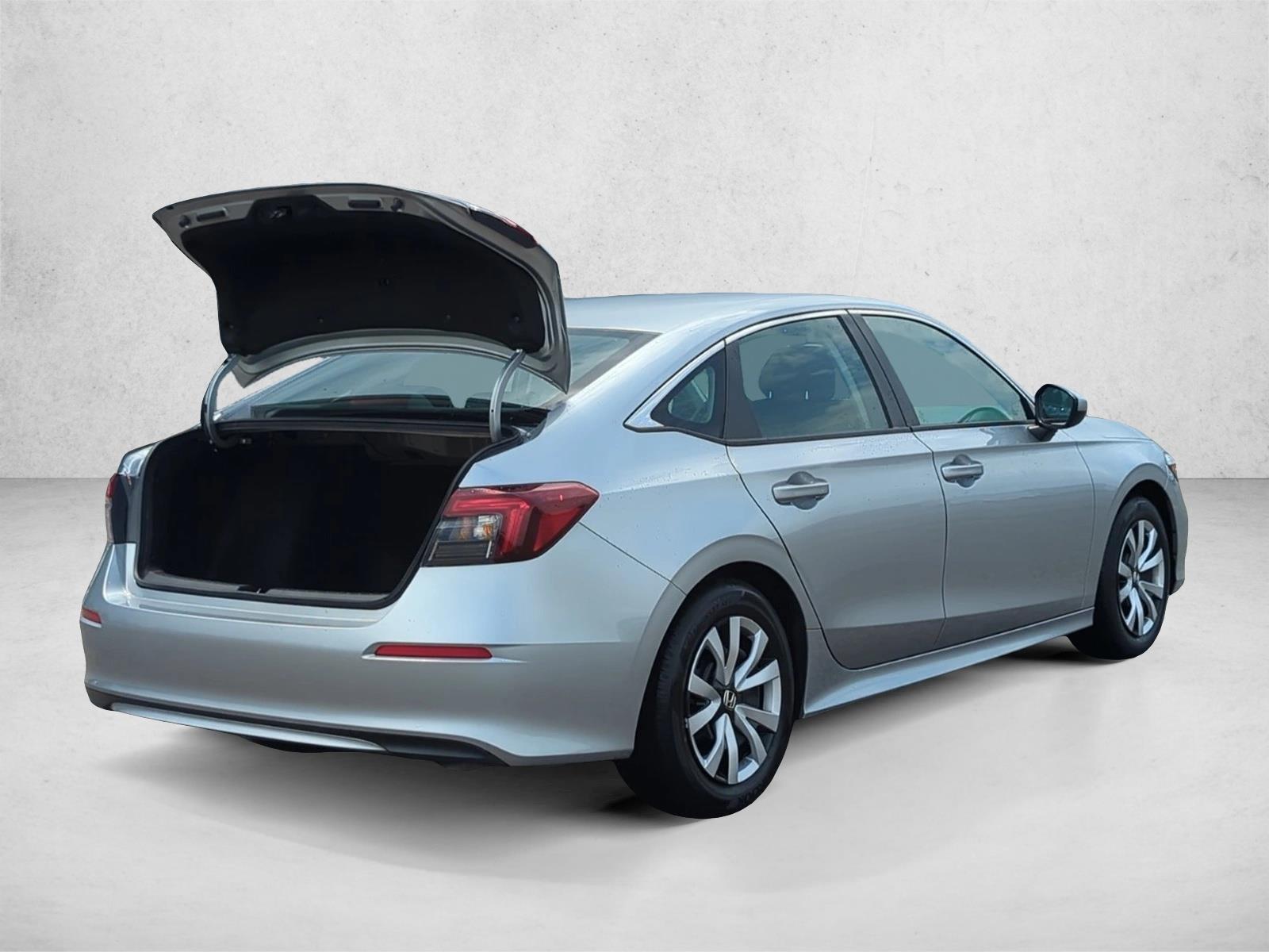 2025 Honda Civic LX - Photo 5