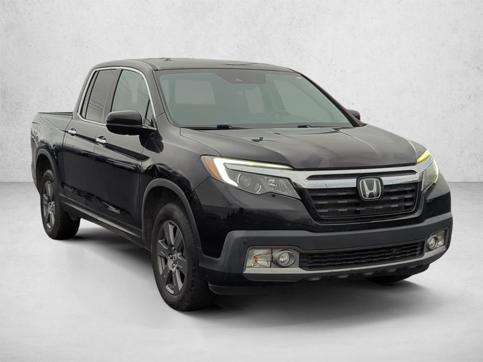 2020 Honda Ridgeline RTL-E photo 3
