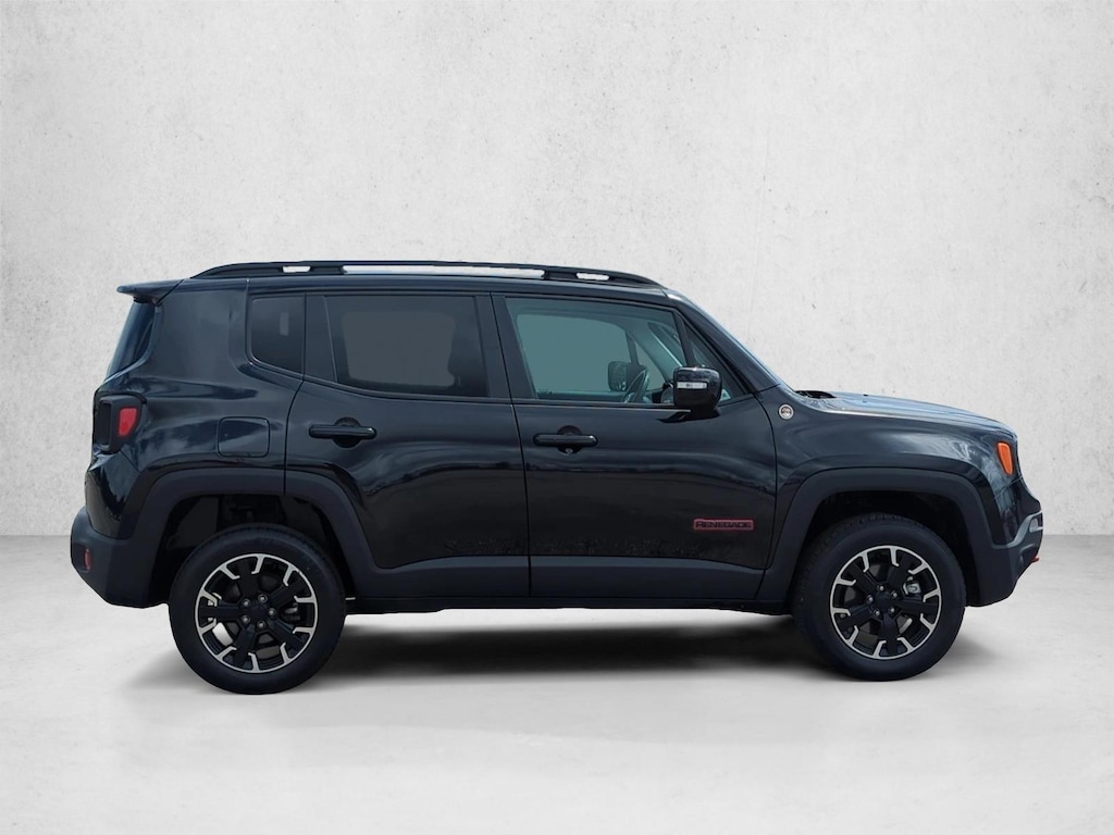 Used 2023 Jeep Renegade Trailhawk SUV