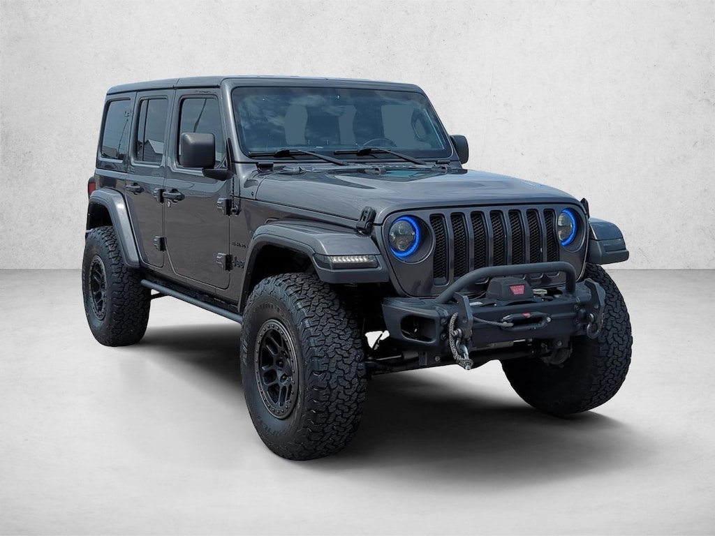 Used 2022 Jeep Wrangler Unlimited Sahara SUV