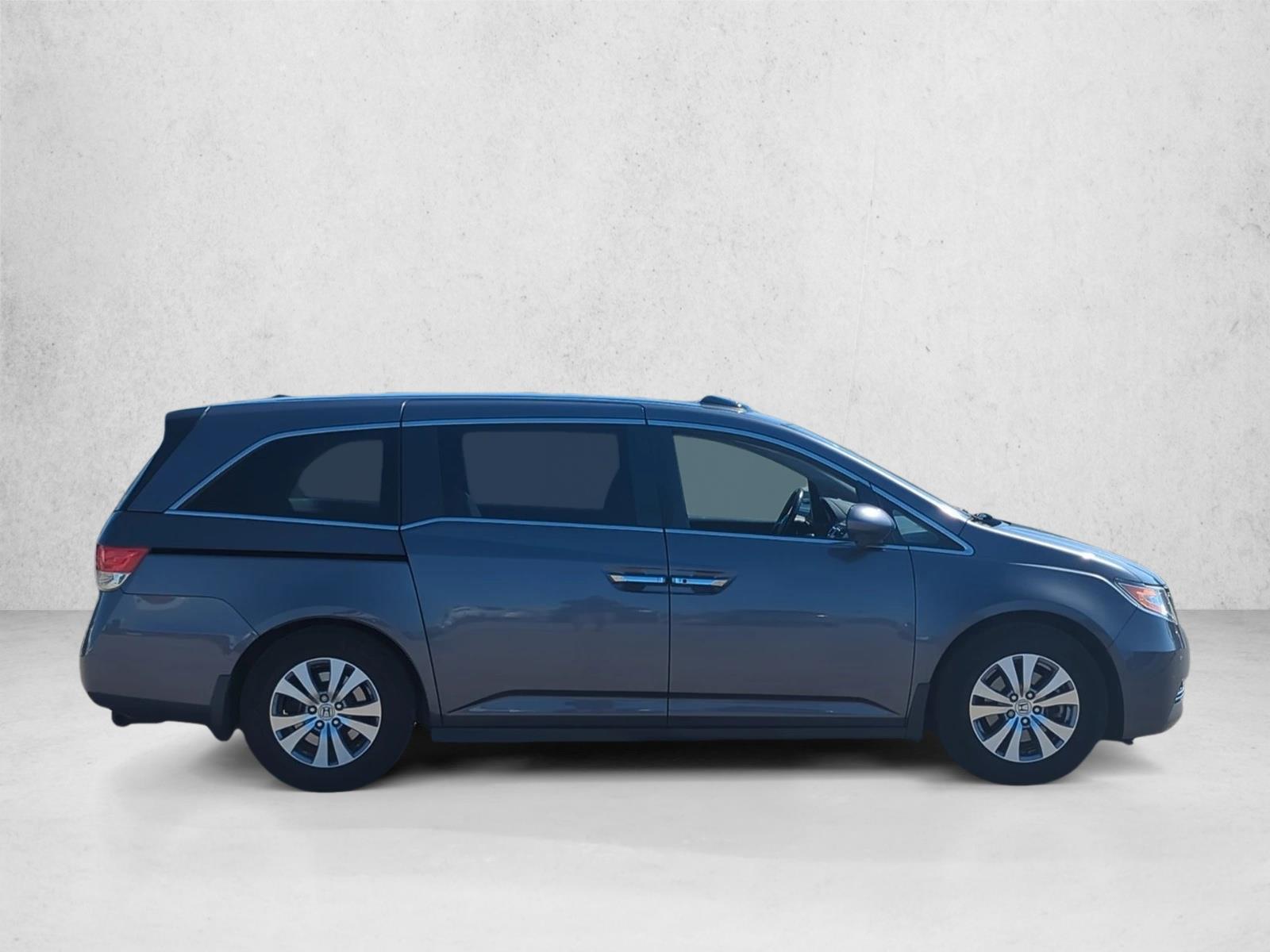 2015 Honda Odyssey EX-L photo 4