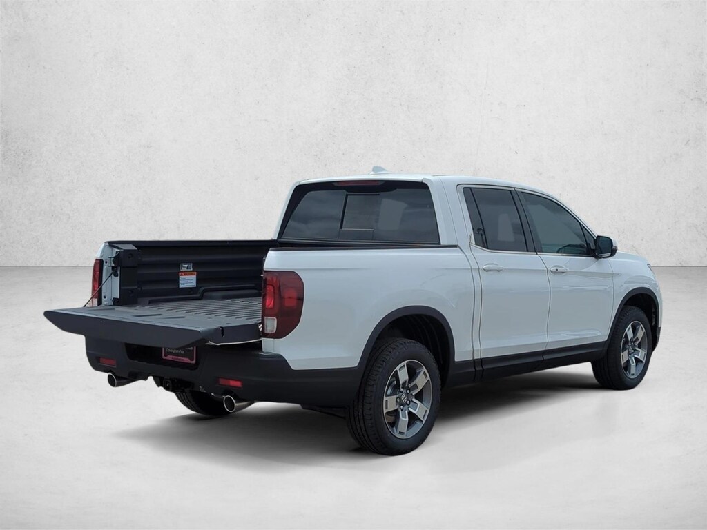 New 2026 Honda Ridgeline RTL Truck Crew Cab